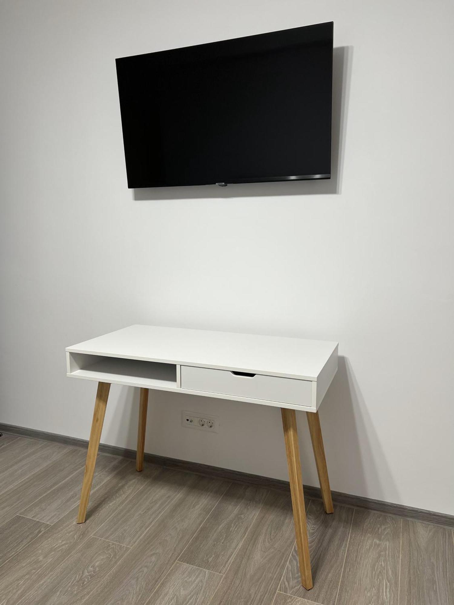 Refined Studio Haven At Exigent Plaza - 08 Бухарест Экстерьер фото